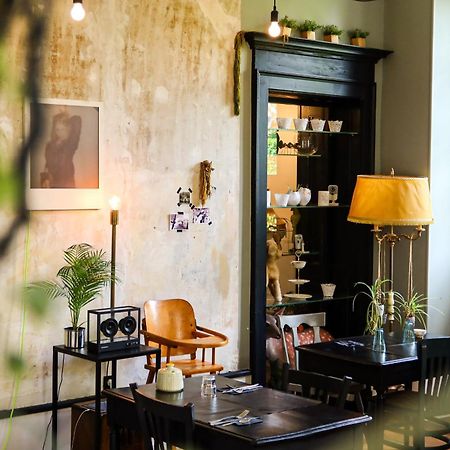 Le Boutik Hotel Аннесі Екстер'єр фото